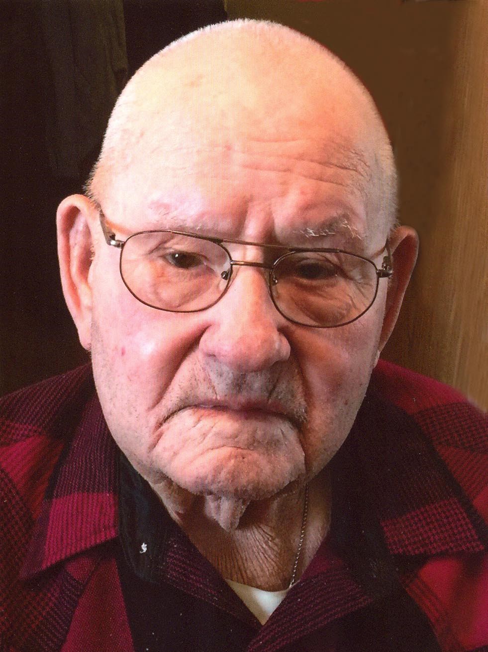 Melvin Reo "Dan" Adams obituary photo