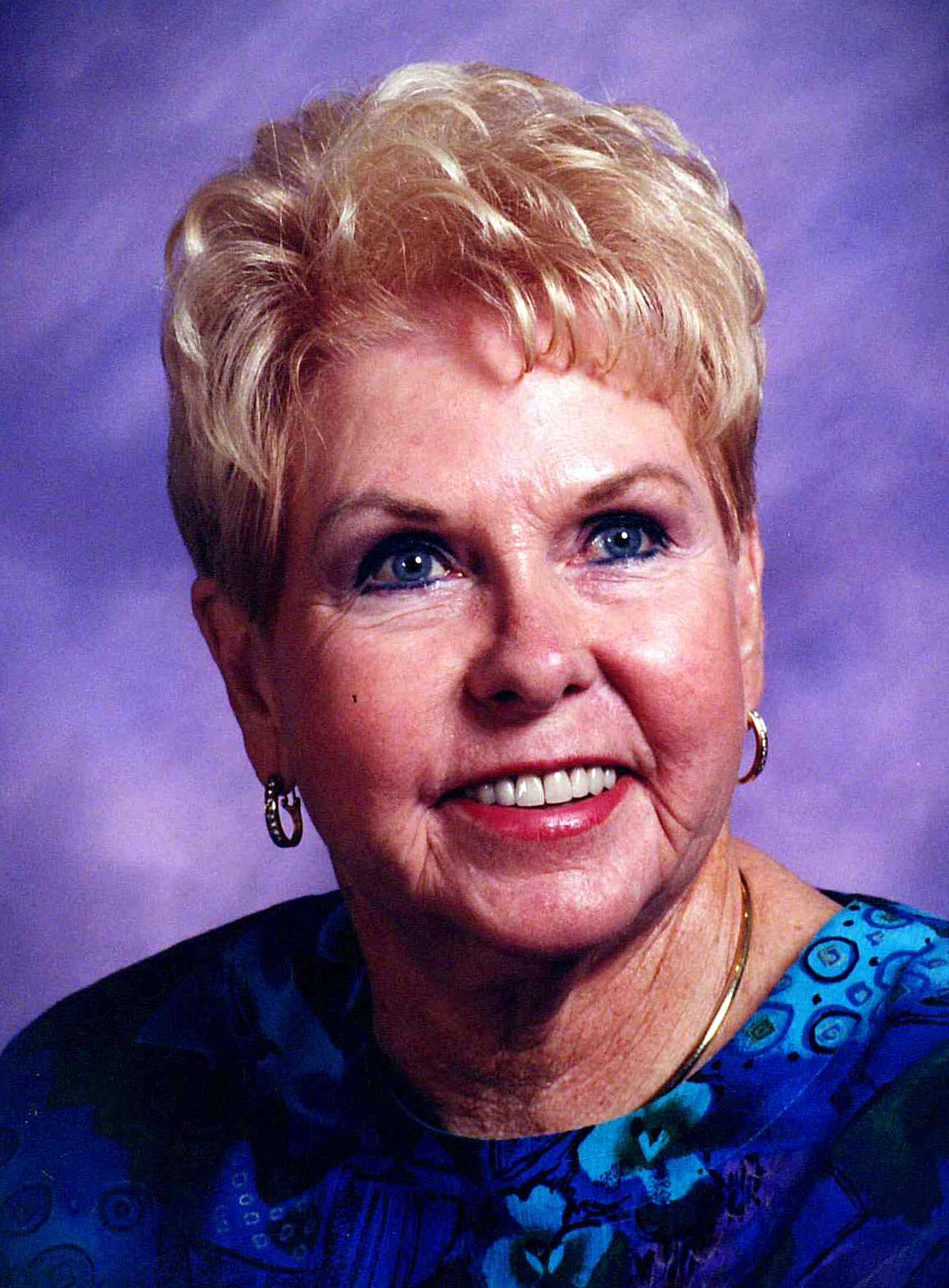 Elaine Gaye Victor obituary photo