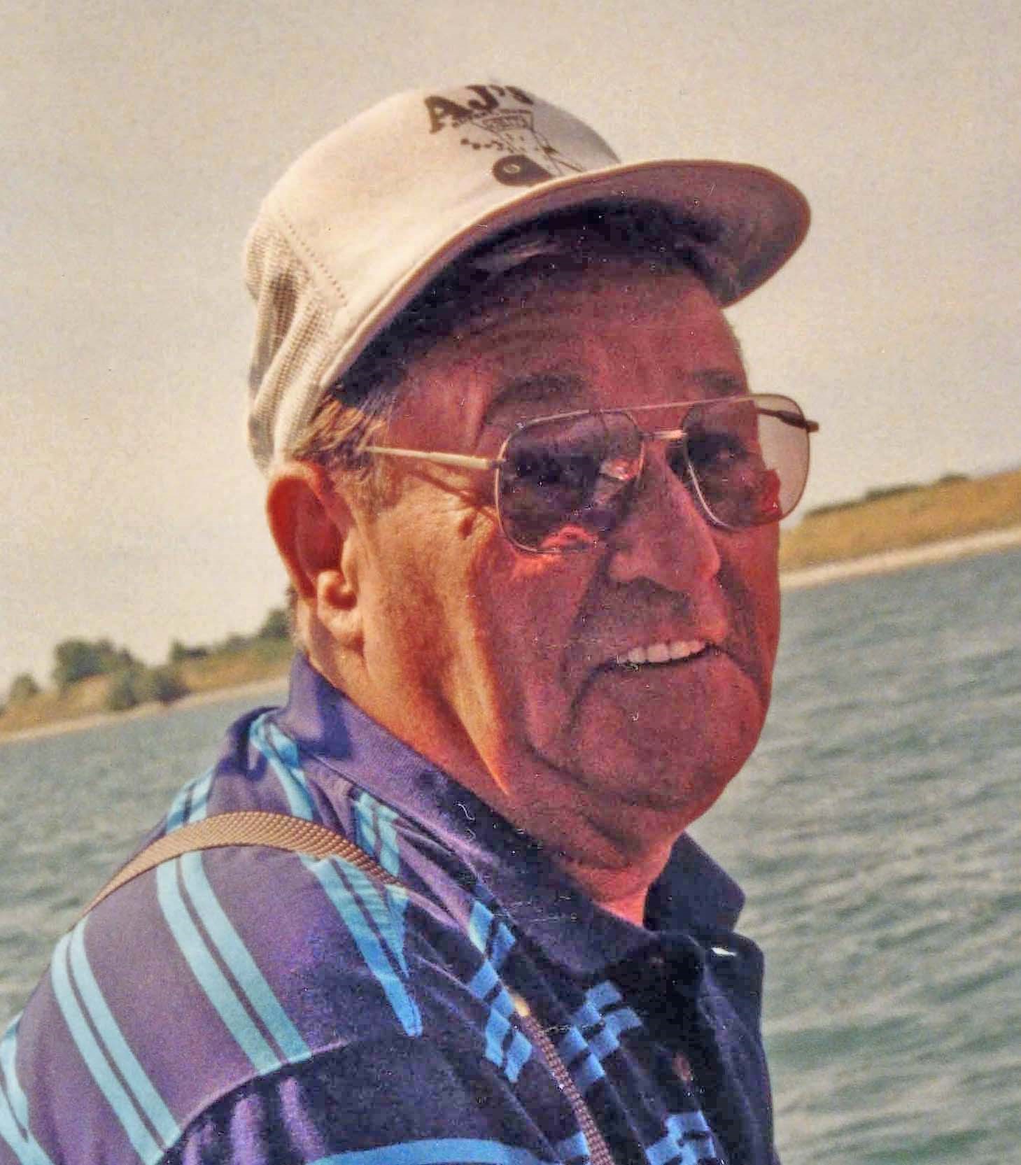 Hobart LeRoy McCain obituary photo