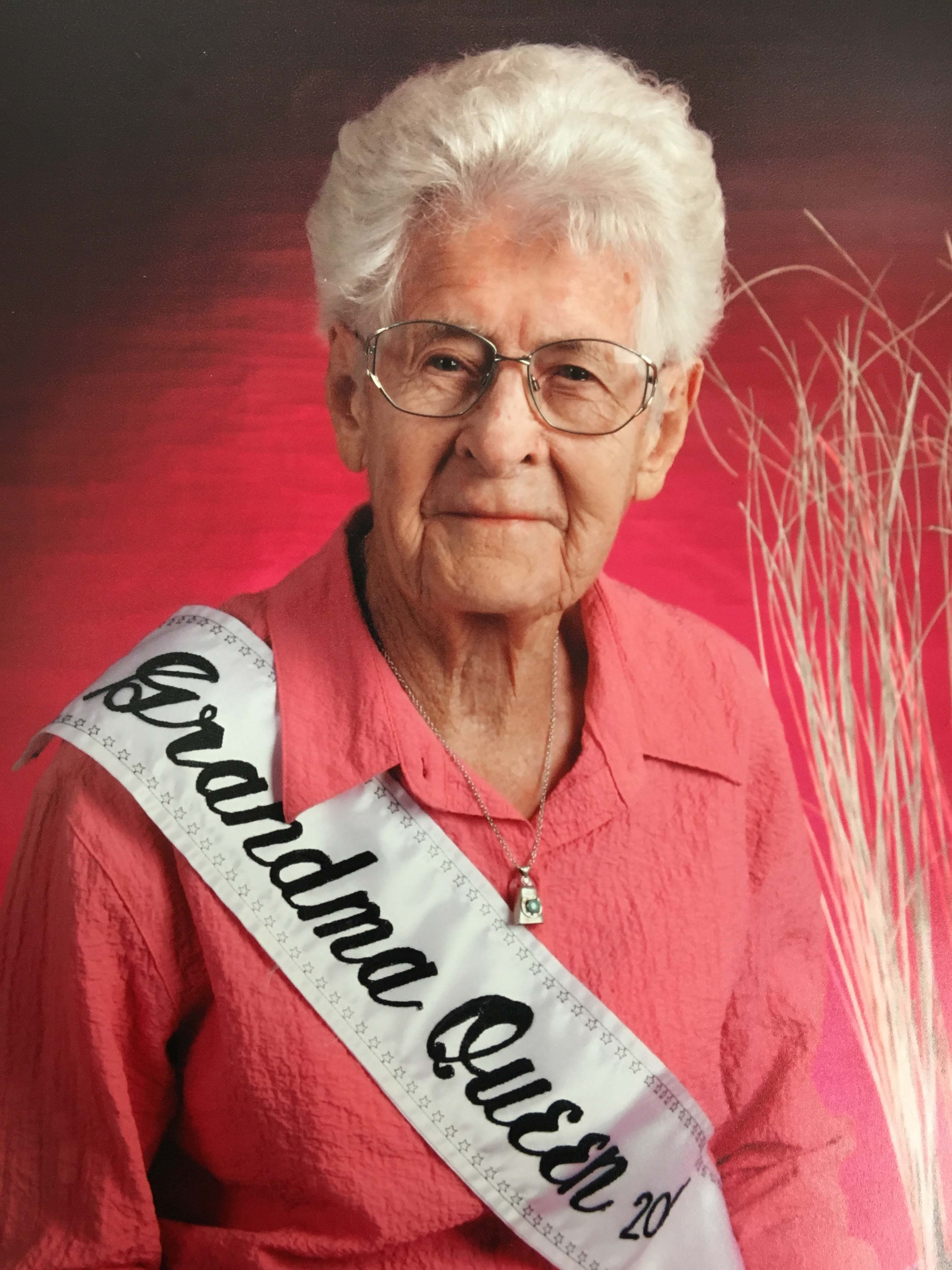 Esther N. Montgomery obituary photo