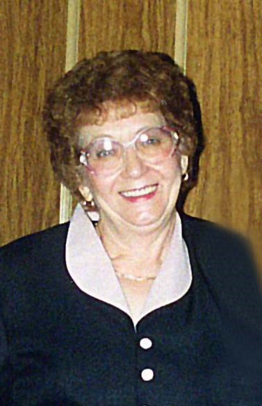 Elaine Hollingsworth Warrick obituary photo