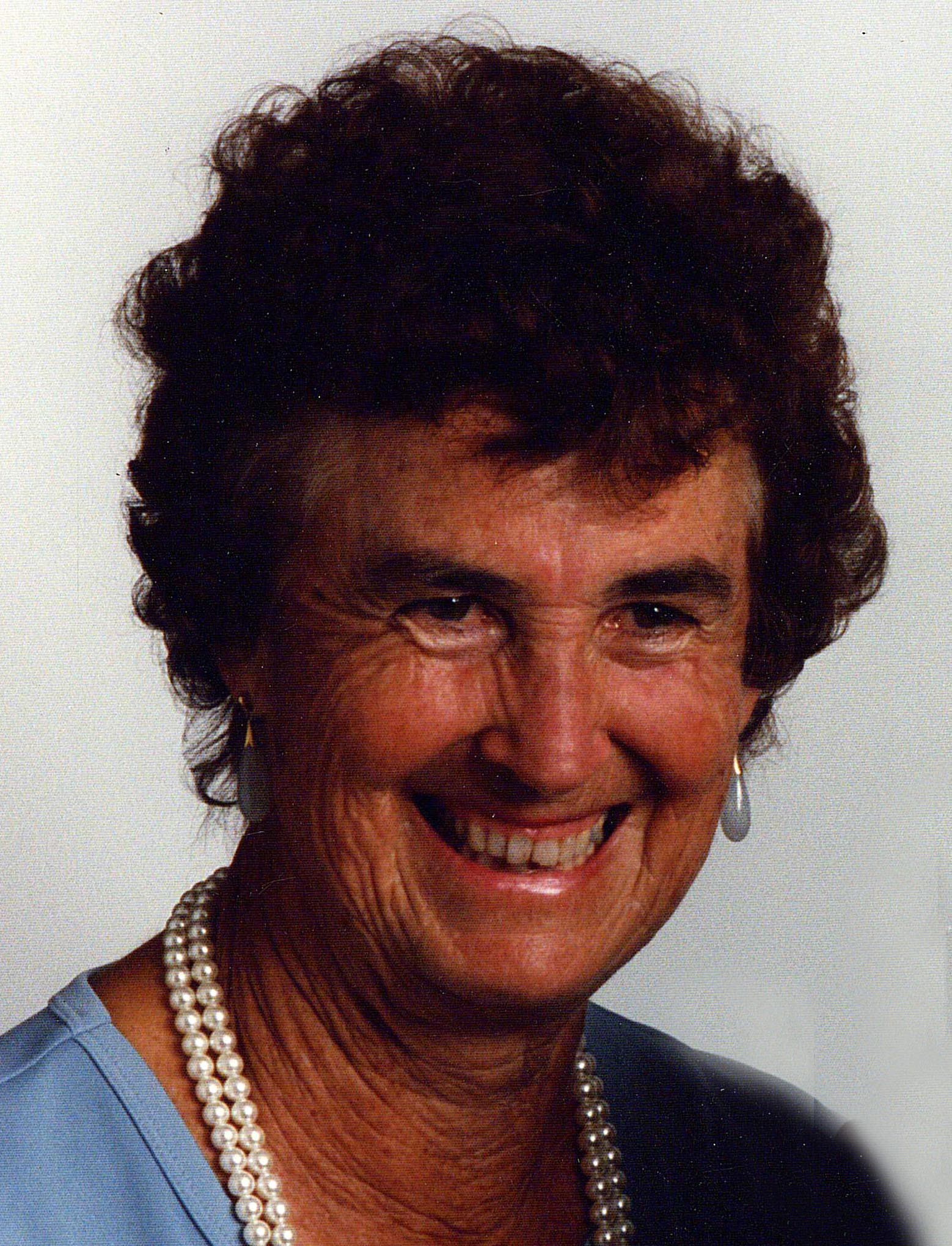 Verna W. Dean obituary photo