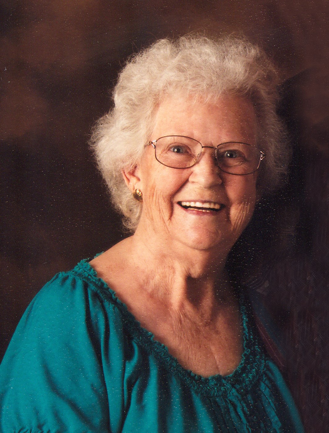 Edith Gay Wells obituary photo