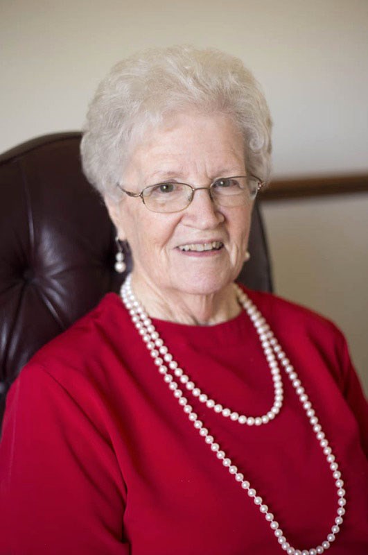Mary Eola Luke obituary photo