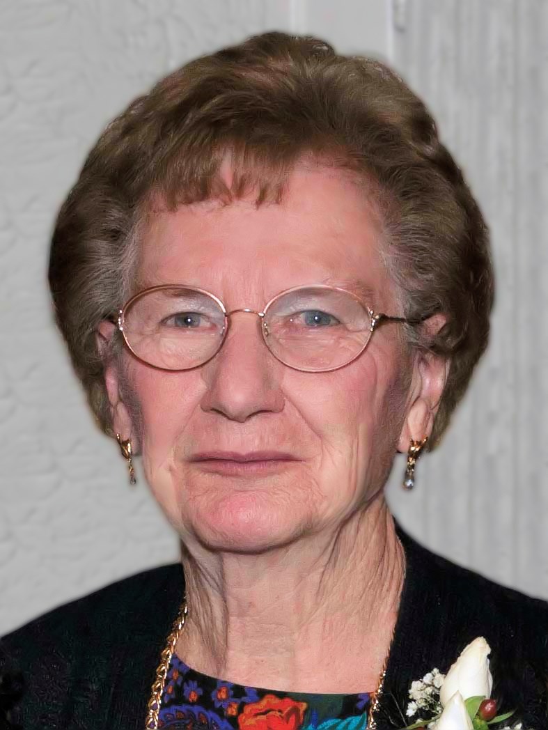Esther Brems Chandler obituary photo