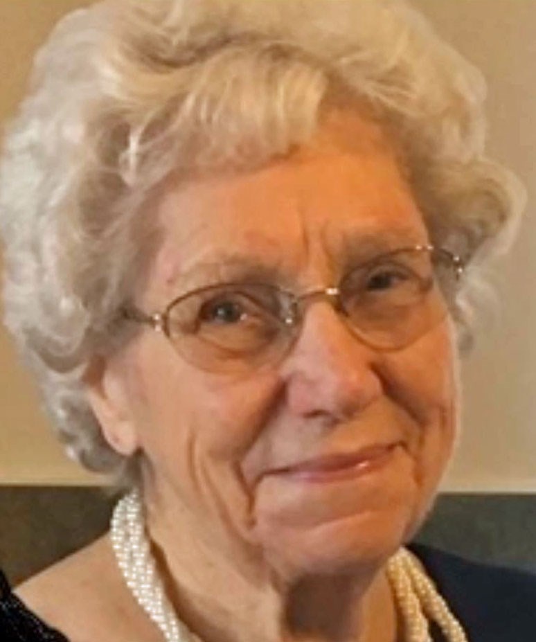 Cleo W. Poulton obituary photo