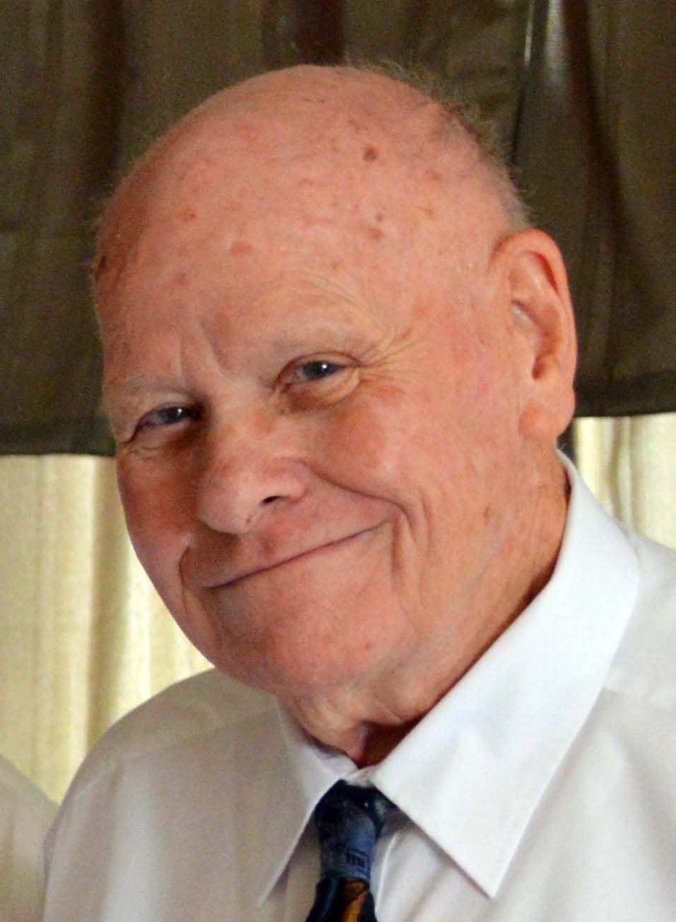 Willard Ray McLaws obituary photo
