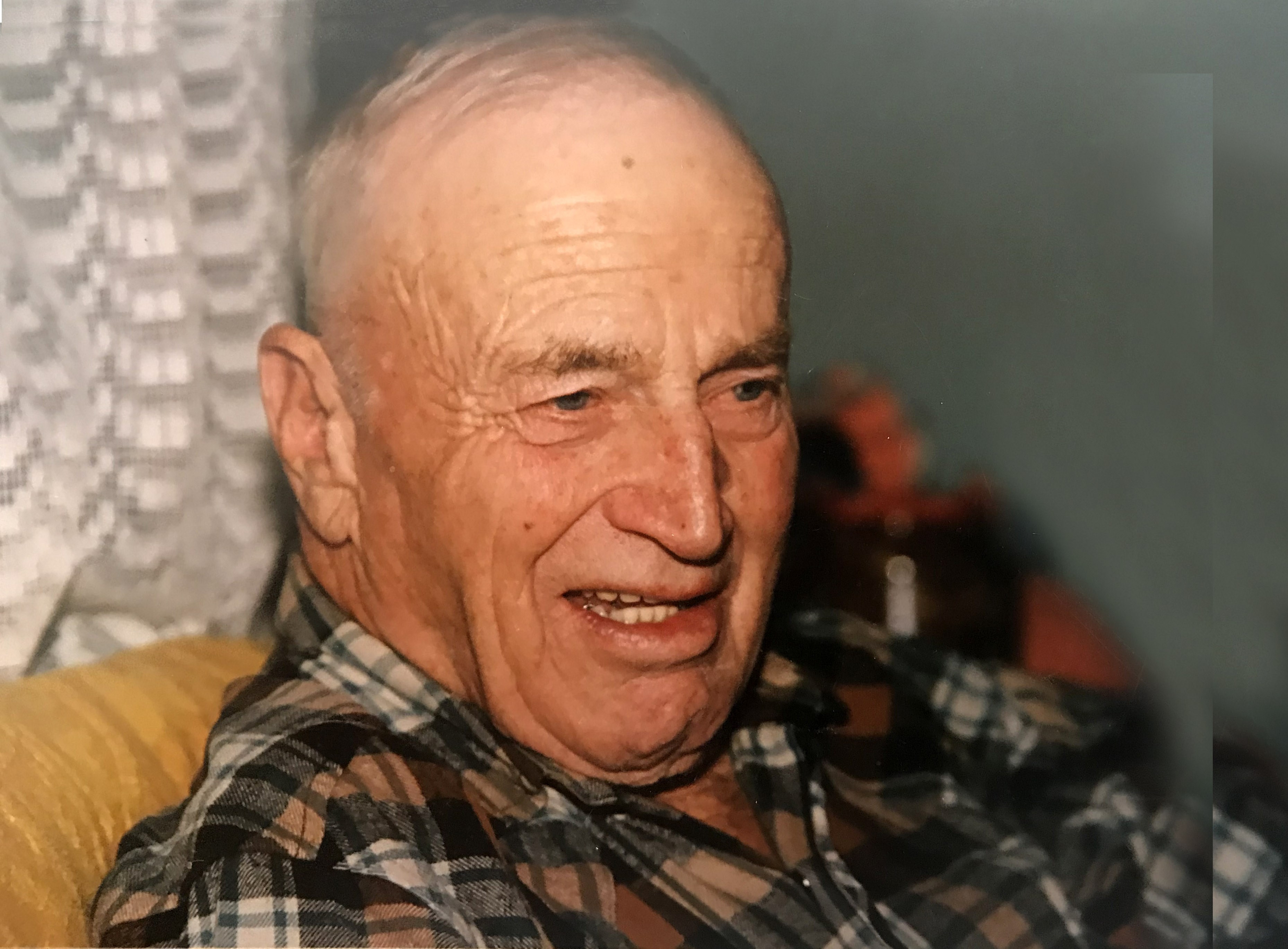 Loyal Fredrick Gill obituary photo