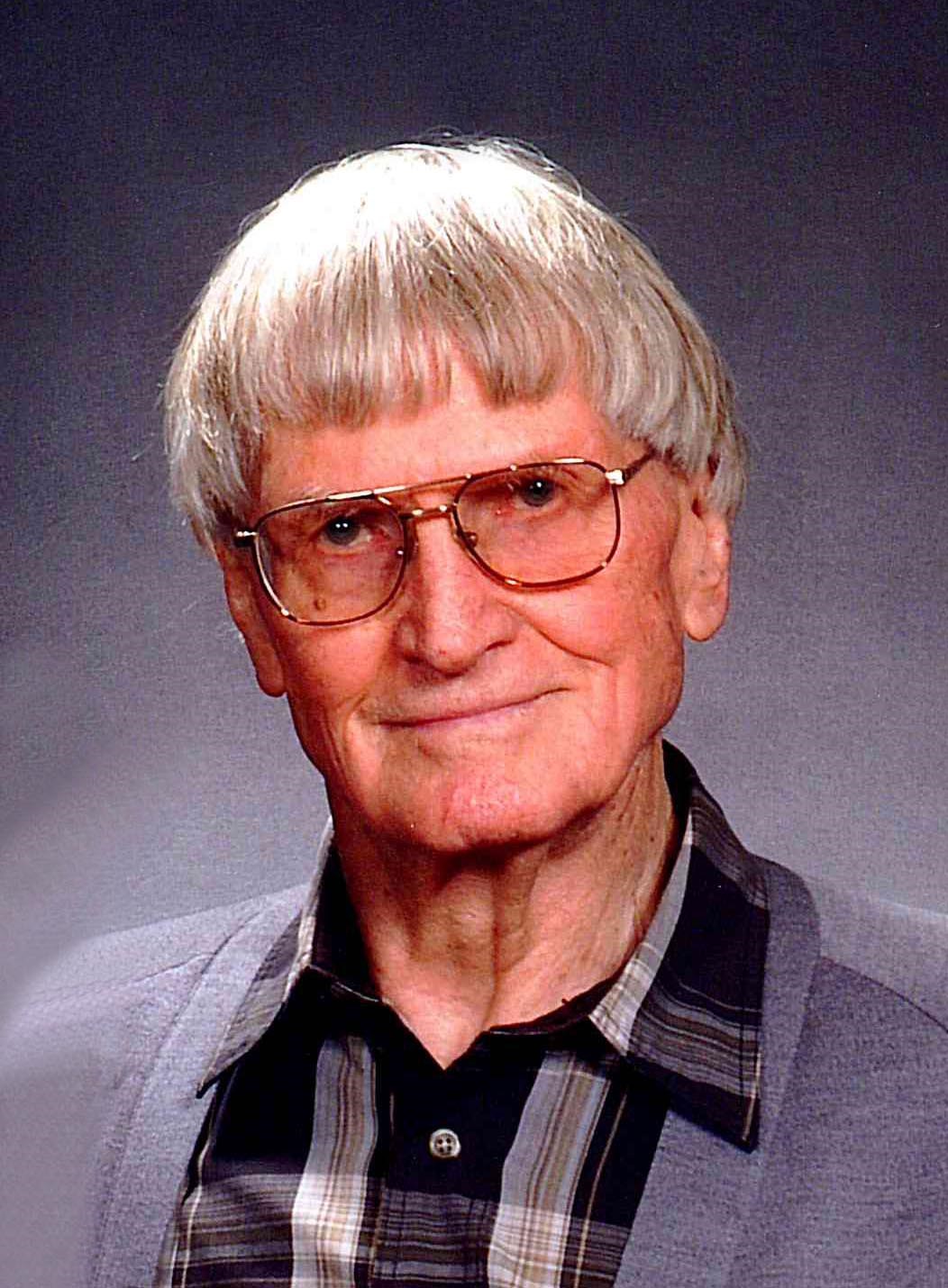 Lex Kunau obituary photo