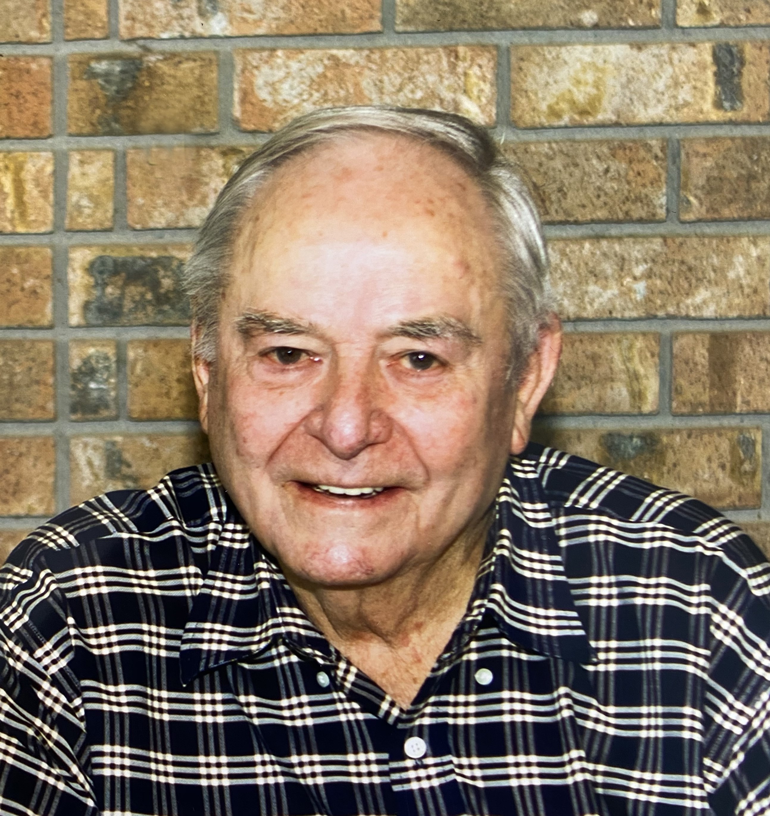 Larry Byron Adams obituary photo