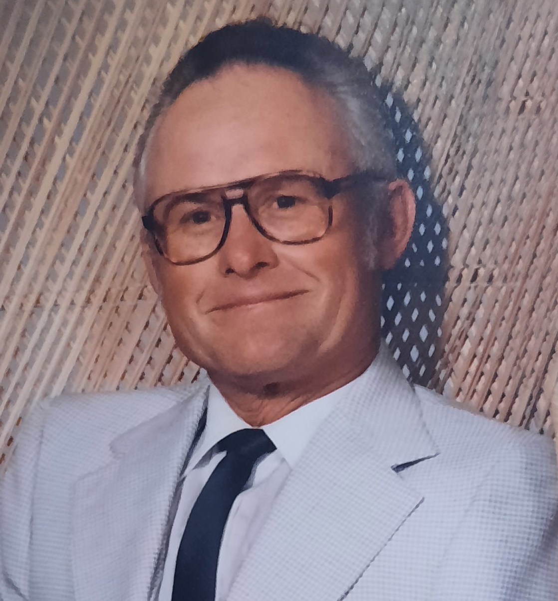 Clarence Alan Neiwert obituary photo