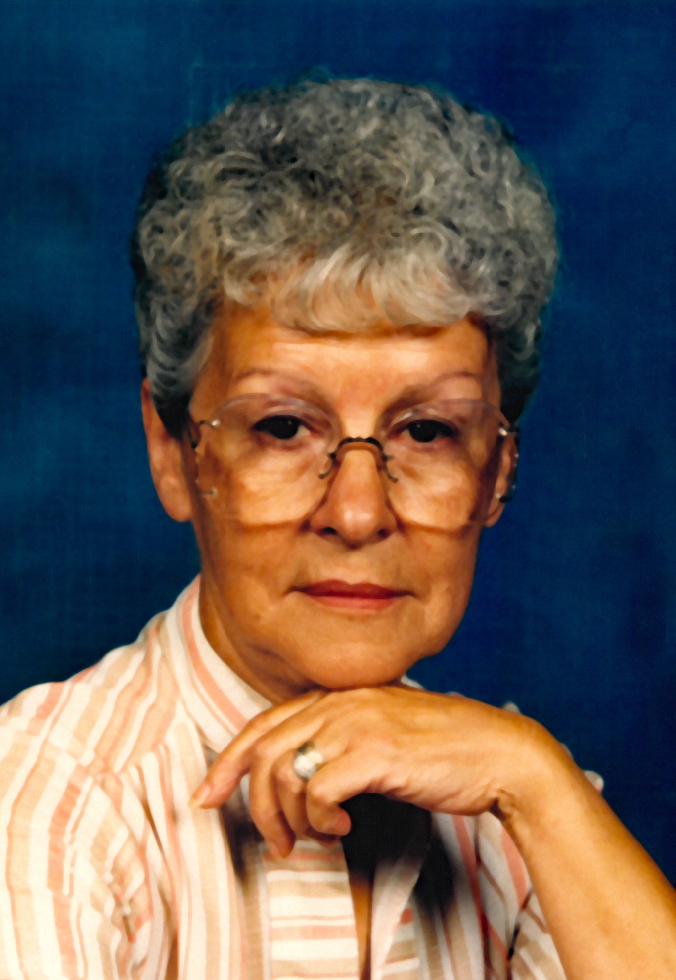 Donna Marie Holder obituary photo