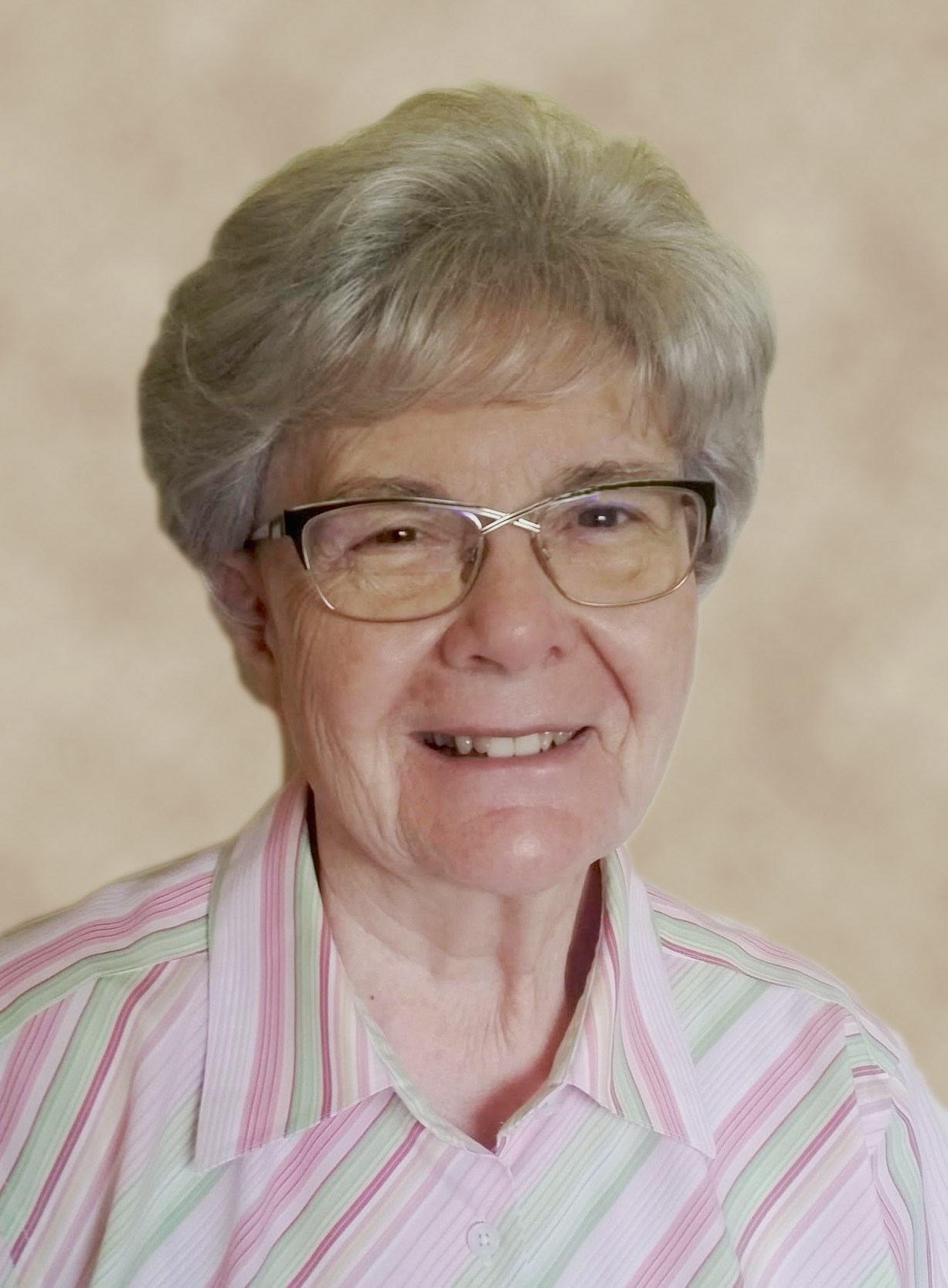 Sharon Louise May Heiner obituary photo