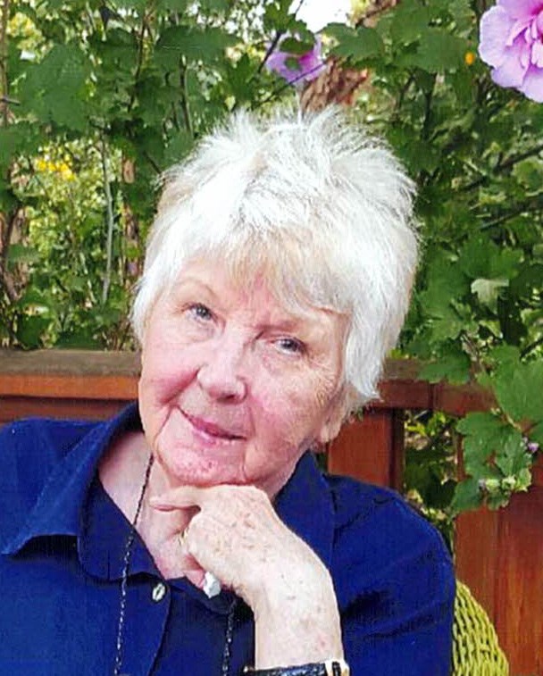 Bette Lou Smith obituary photo